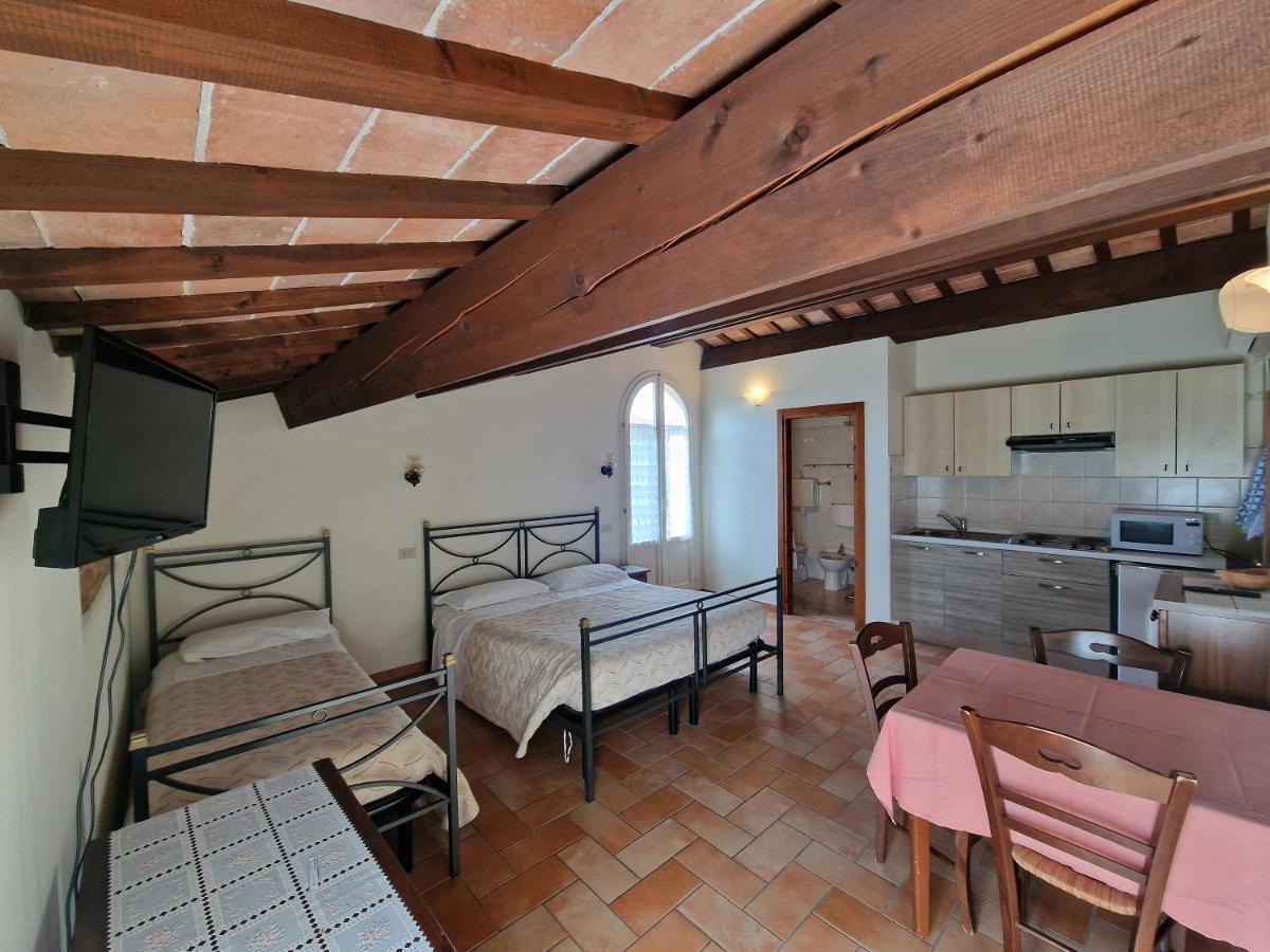 Agriturismo E Cantina La Sabbiona Faença Exterior foto